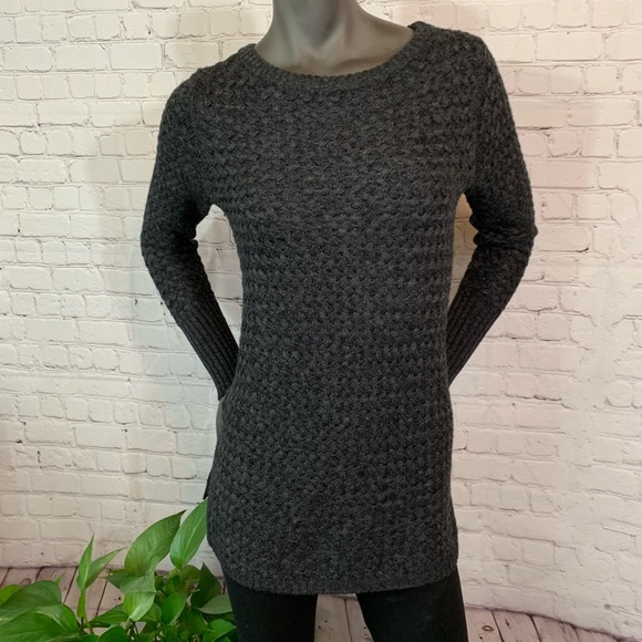 Athleta Sweaters - Athleta•Charcoal Grey Sweater